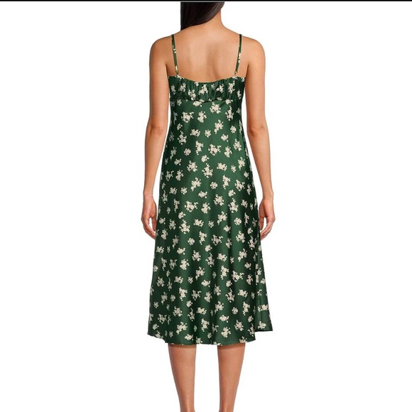 B. Darlin
Spaghetti Strap Ditsy Floral Printed Satin Midi Dress - Picture 2 of 4